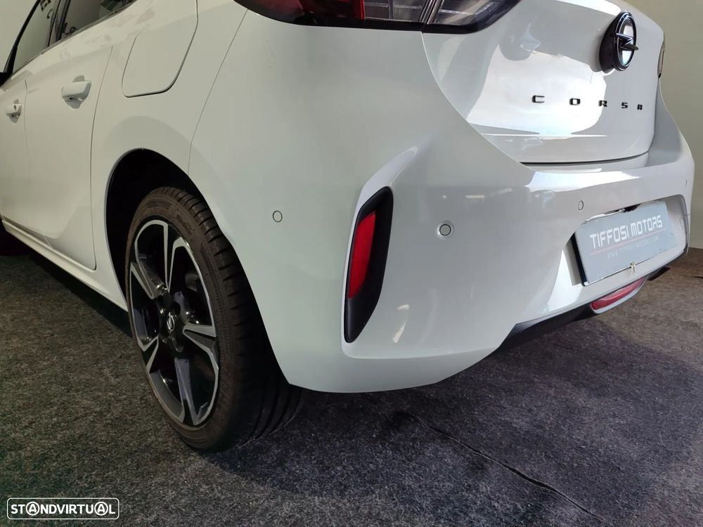 Opel Corsa 1.2 T GS - 10