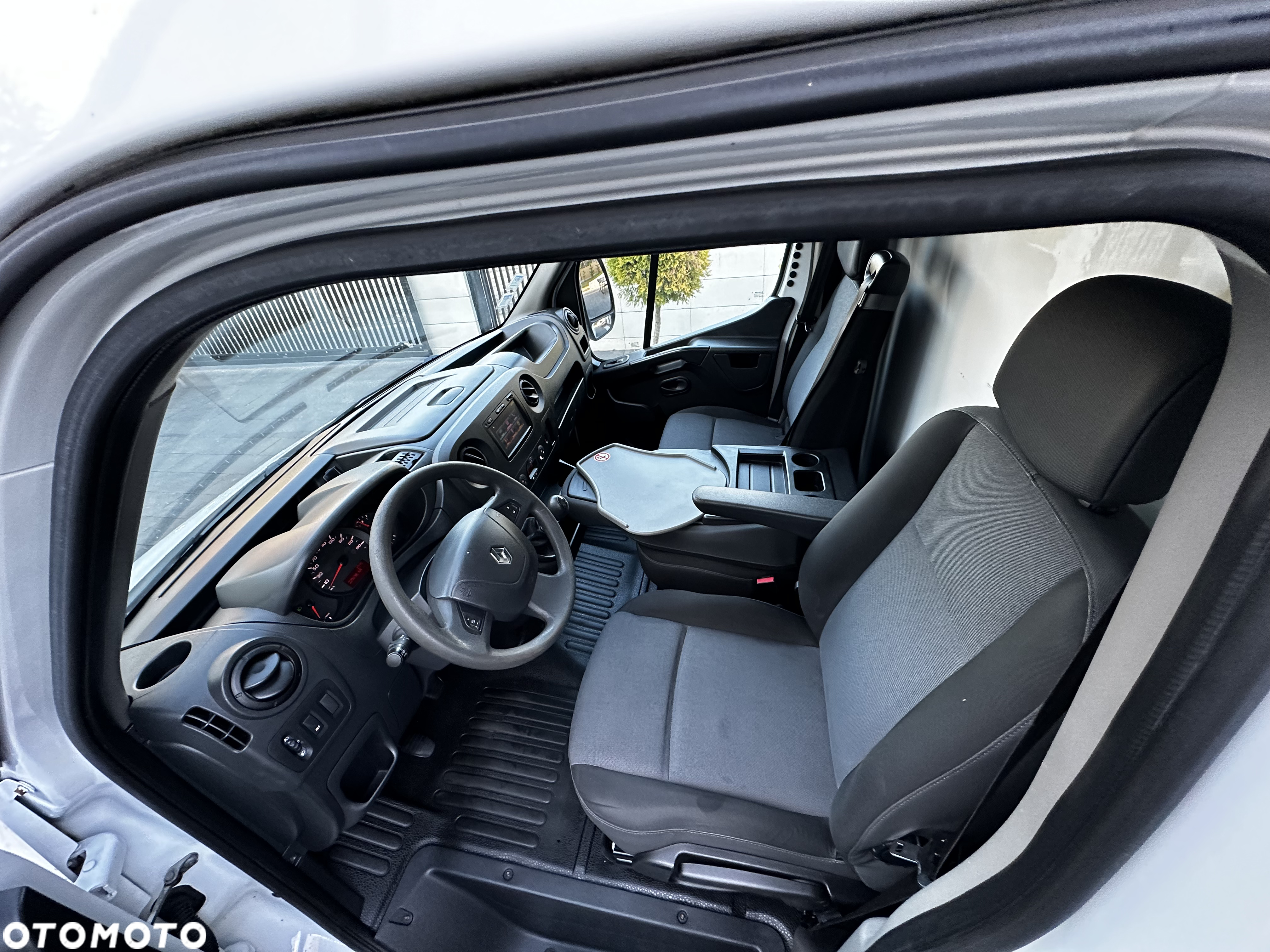 Renault MASTER 2.3 145KM E6 winda 500kg NAVI bluetooth cena F-VAT 23% - 12