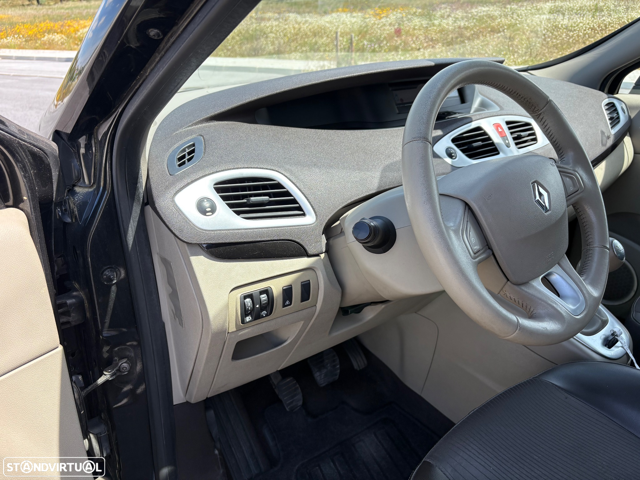 Renault Grand Scénic 1.5 dCi Luxe 7L - 18