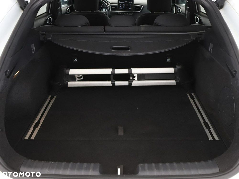 Kia ProCeed 1.4 T-GDI GT Line - 21
