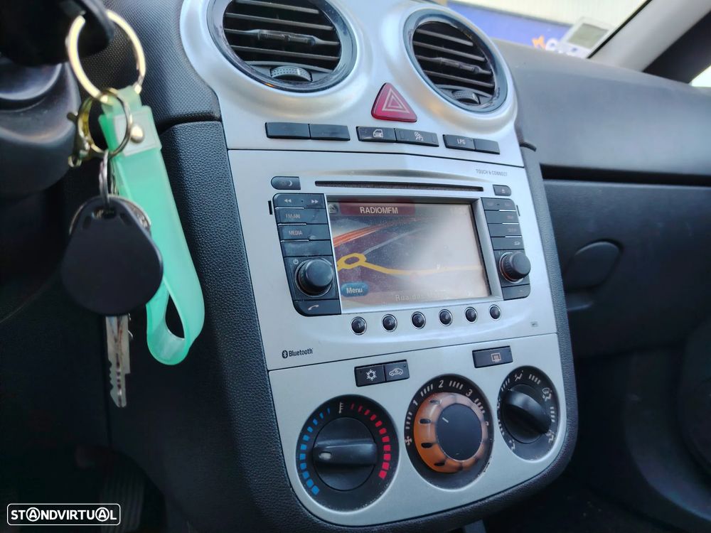 Opel Corsa 1.2 Enjoy FlexFuel - 5