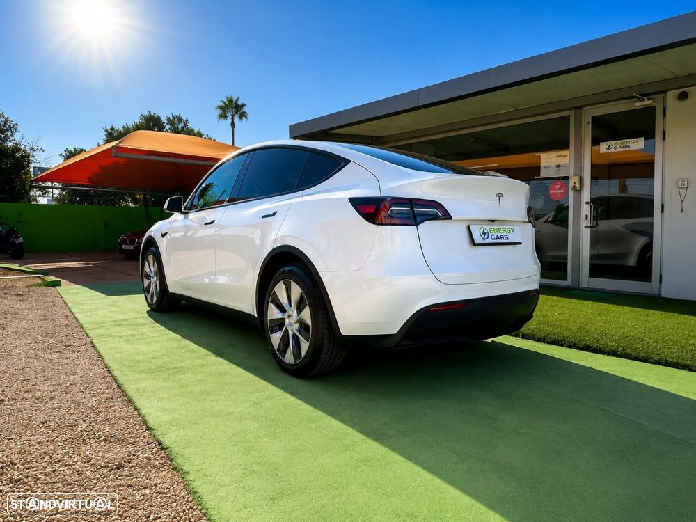 Tesla Model Y Standard - 8