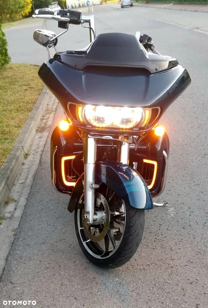 Harley-Davidson Touring Road Glide - 14