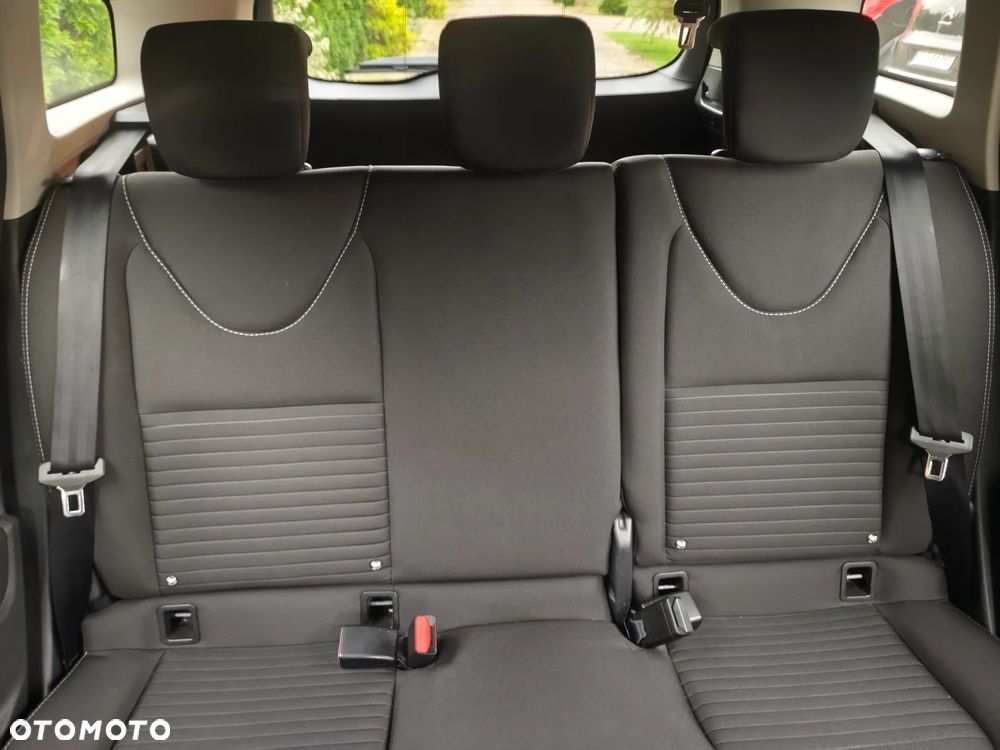 Renault Clio 1.2 16V Limited - 16
