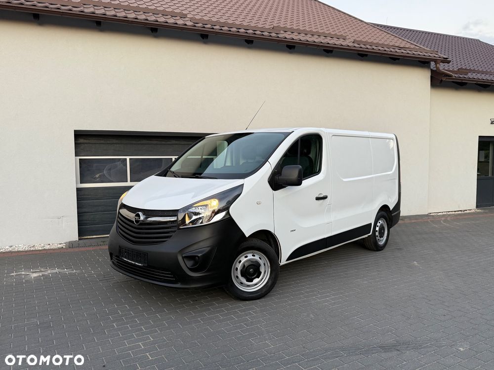 Opel Vivaro - 1