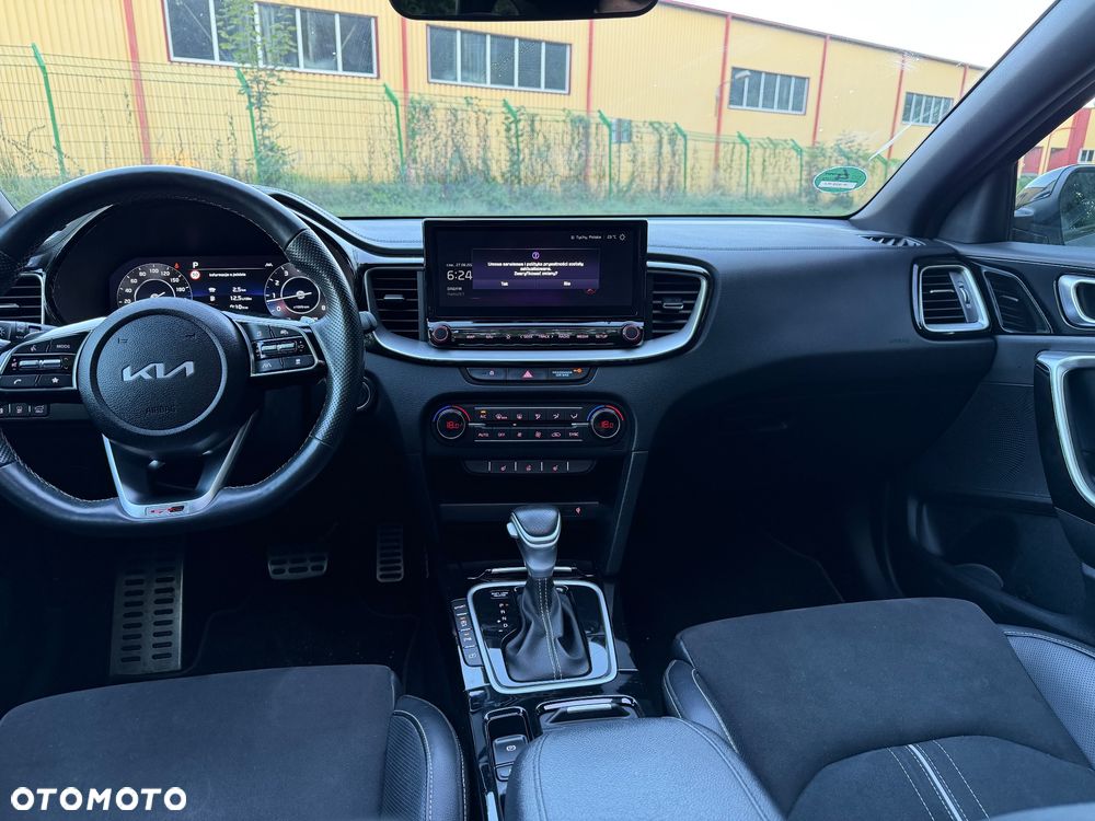 Kia Ceed 1.5 T-GDI GT-Line DCT - 12
