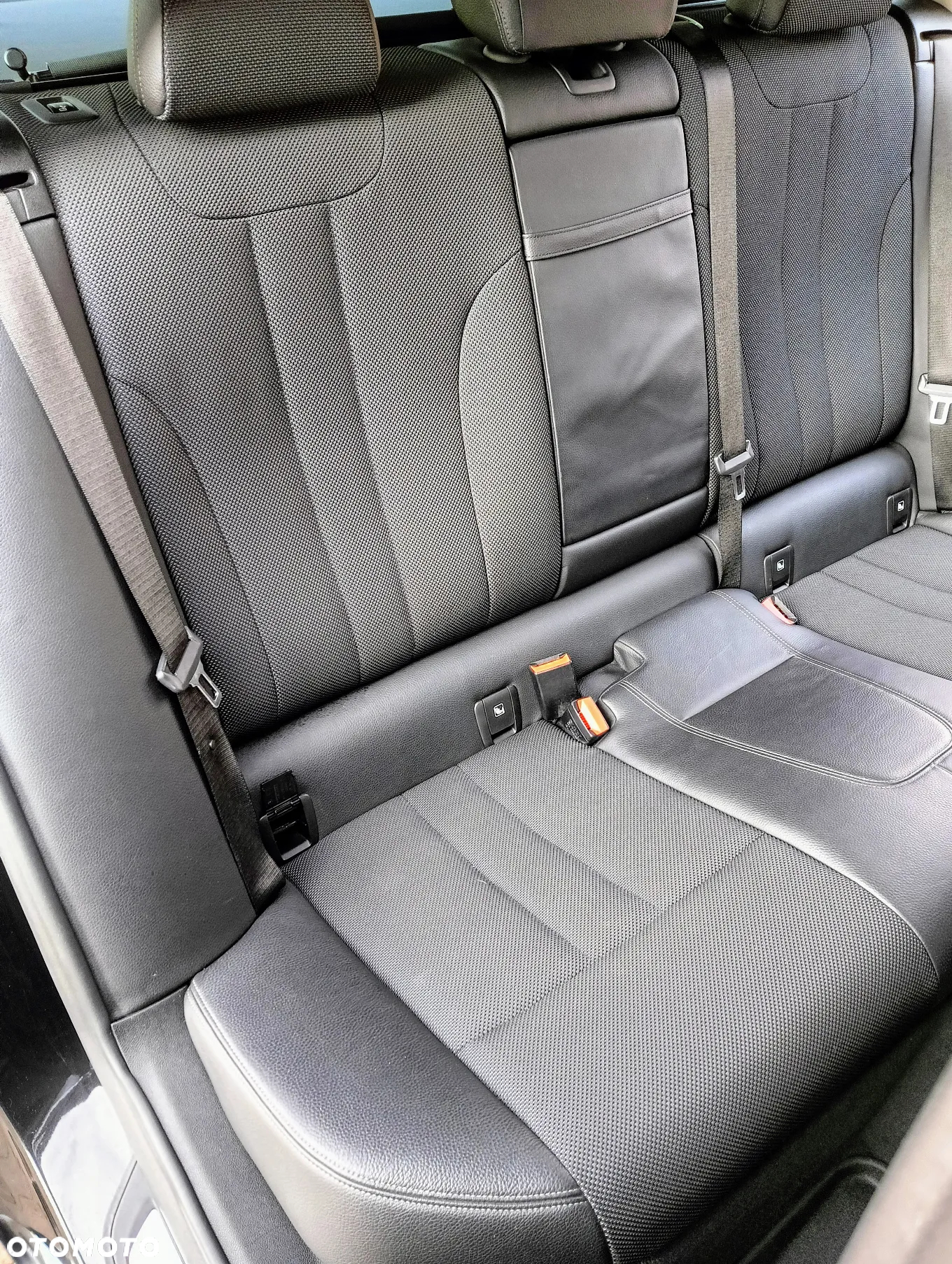 Jeep Grand Cherokee 3.6 V6 Laredo - 27