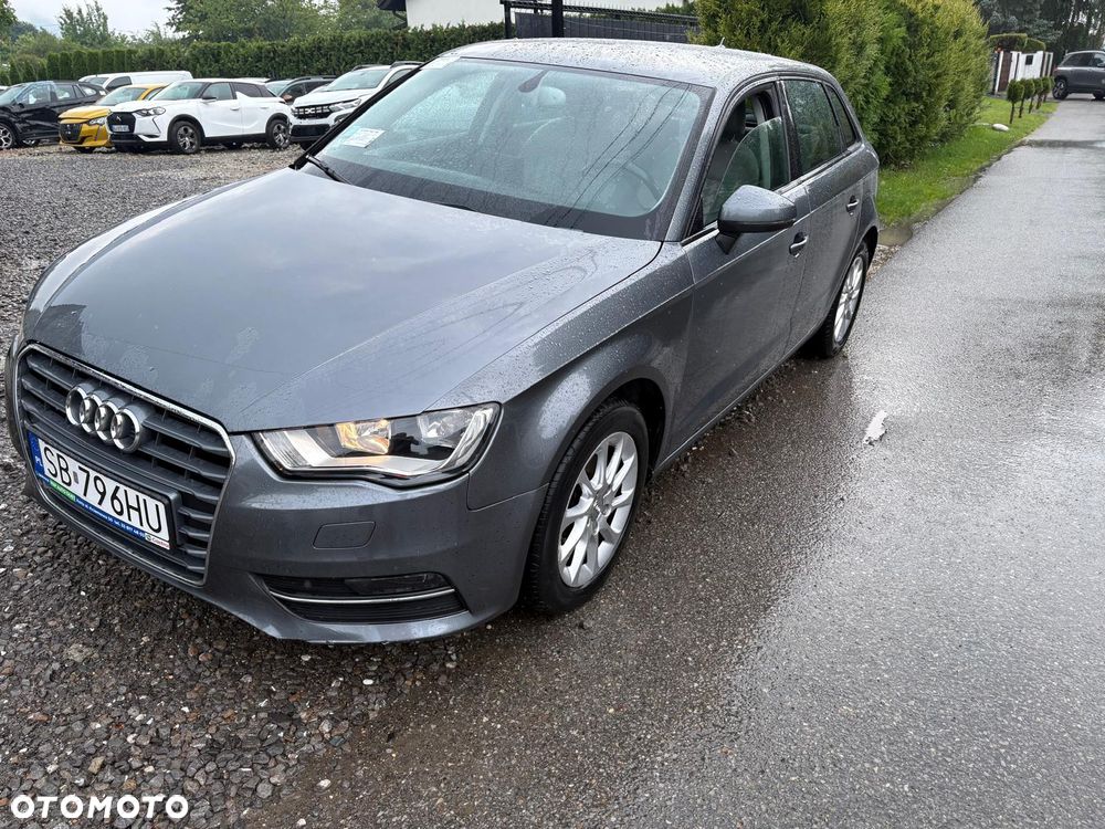 Audi A3 Sportback 1.6 TDI S tronic - 25