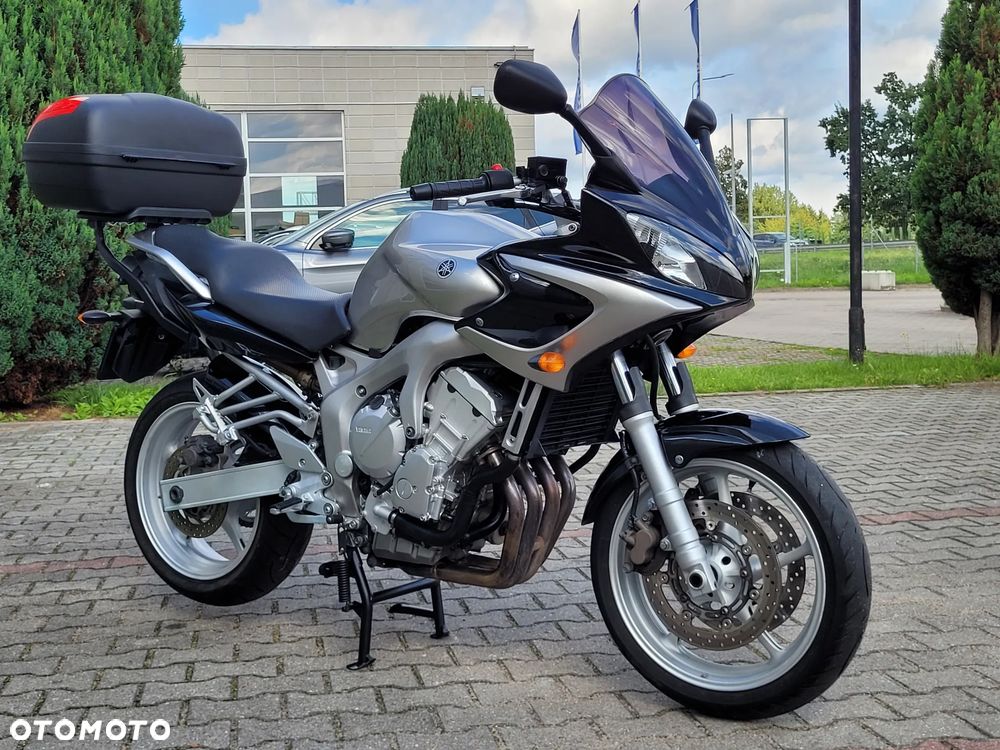 Yamaha FZ6 - 6