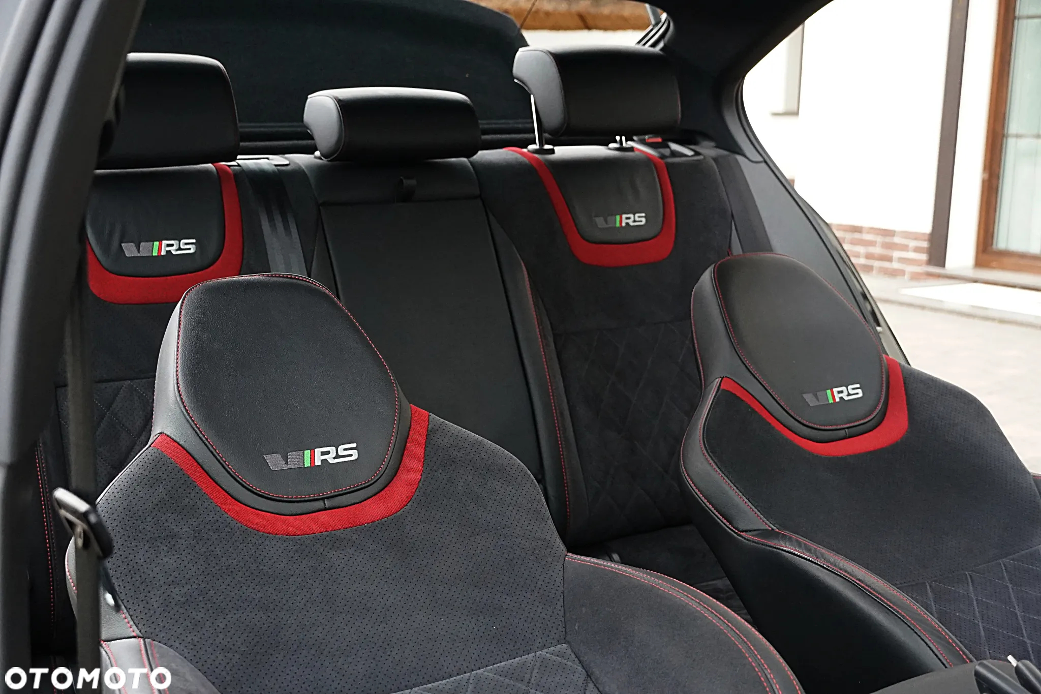 Skoda Octavia Combi 2.0 TSI DSG RS 245 - 26