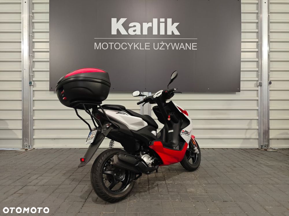 Yamaha Aerox - 3