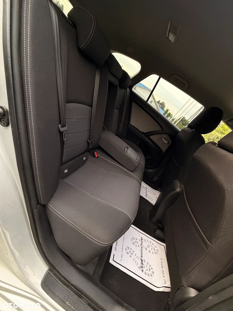 Toyota Avensis 2.0 Prestige MS - 29