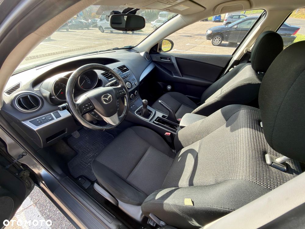 Mazda 3 - 11