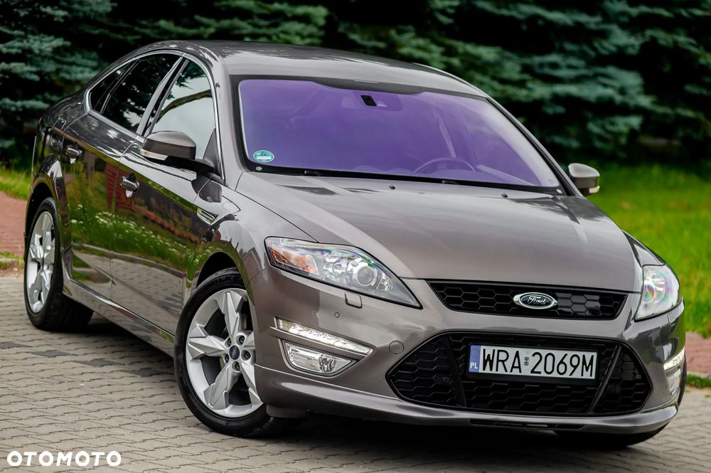 Ford Mondeo 2.0 TDCi Platinium X Plus (Titanium) - 4
