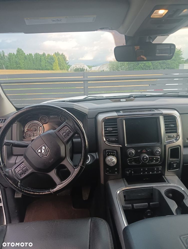 Dodge RAM - 4