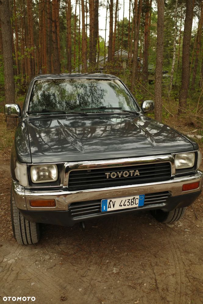 Toyota 4-Runner - 16