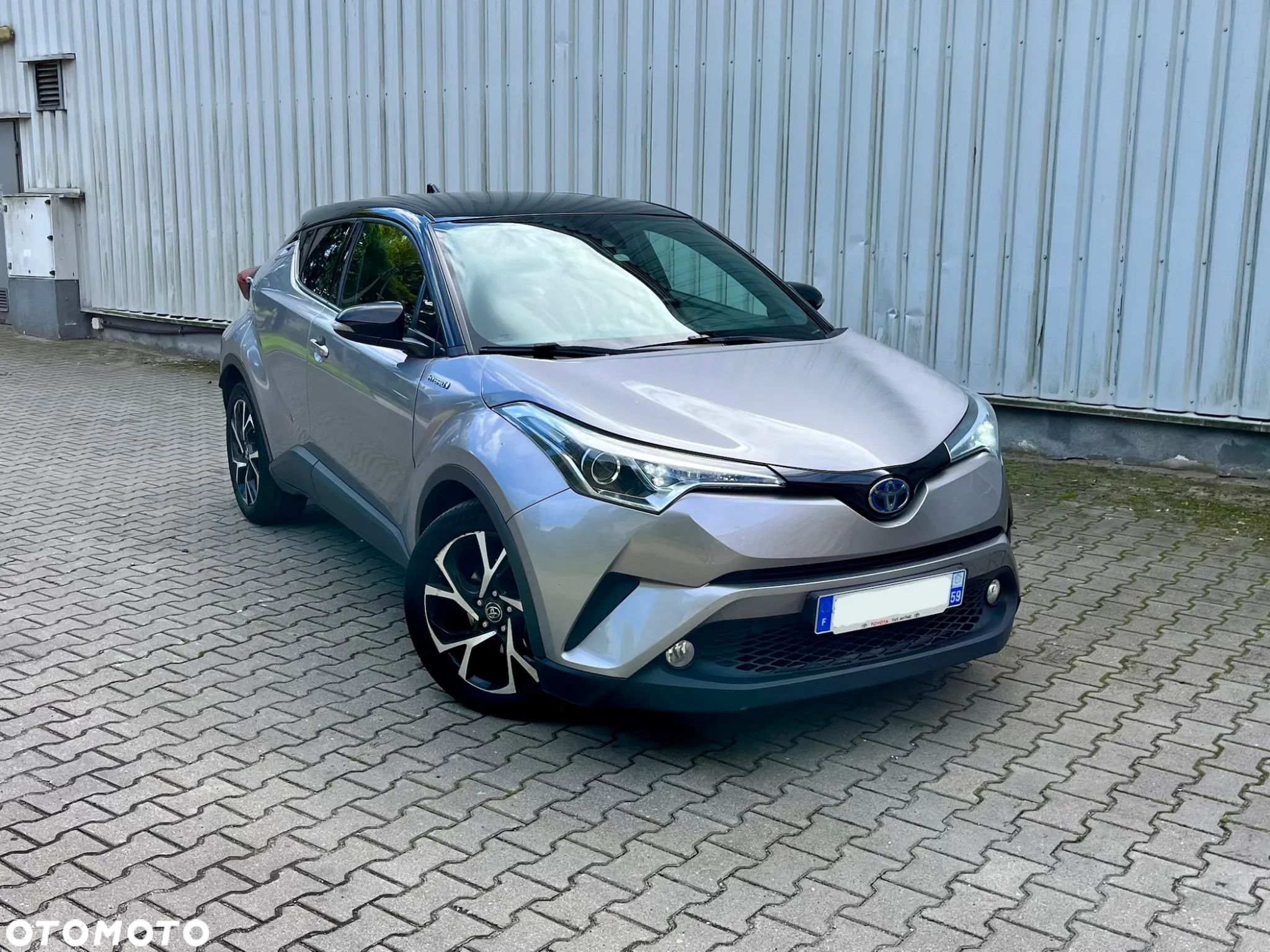 Toyota C-HR 1.8 Hybrid GPF Executive - 1