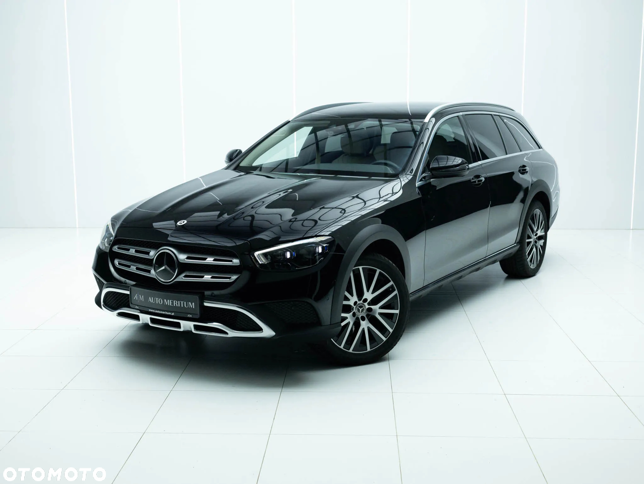 Mercedes-Benz Klasa E 220 d 4-Matic All-Terrain Avantgarde - 9