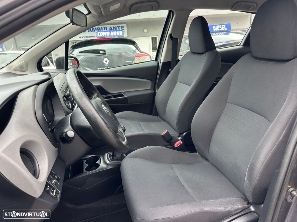 Toyota Yaris 1.4 D-4D ACtive+AC - 9