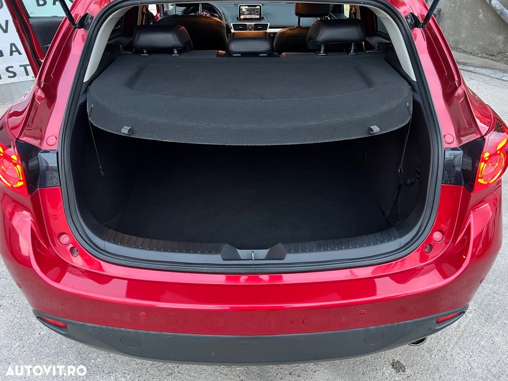 Mazda 3 SKYACTIV-D 105 Automatik Exclusive-Line - 17