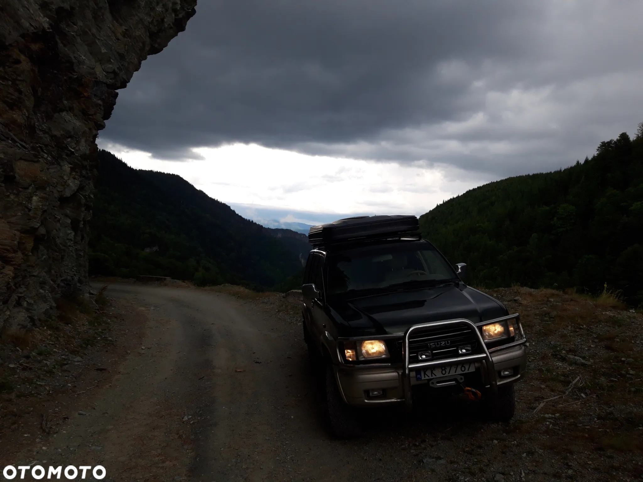 Isuzu Trooper 3.5 V6 standard - 5