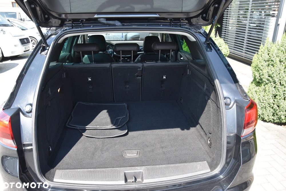 Opel Astra 1.5 D Start/Stop Automatik Business Edition - 22