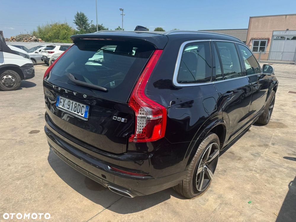 Volvo XC 90 D5 SCR AWD R-Design 7os - 16