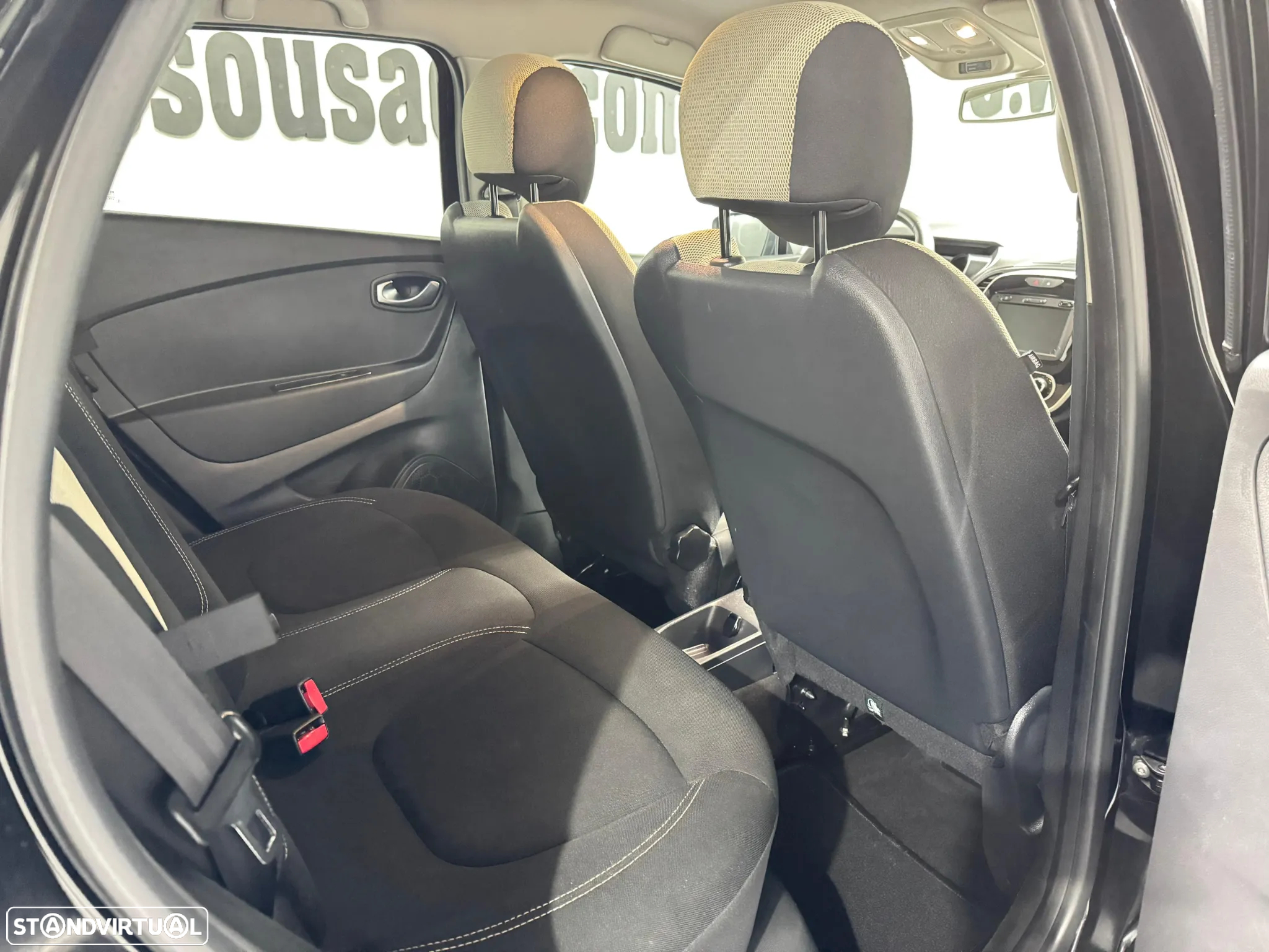 Renault Captur (ENERGY) TCe 90 INTENS - 15