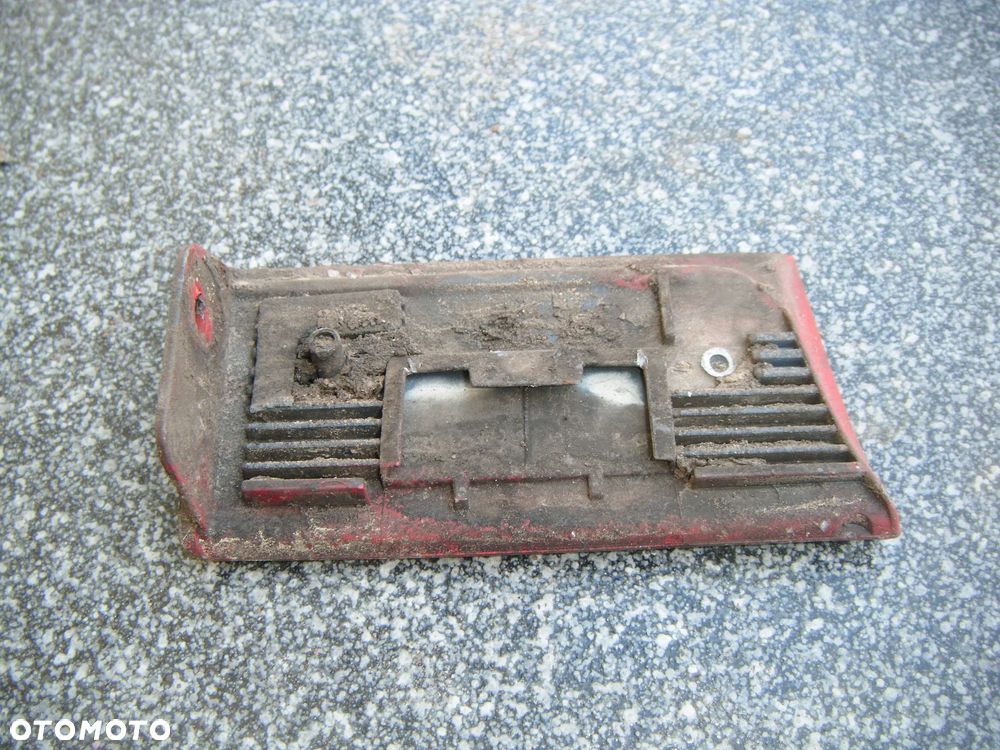 audi a3 8p 04r listwa błotnika prawy przód LZ3M - 2