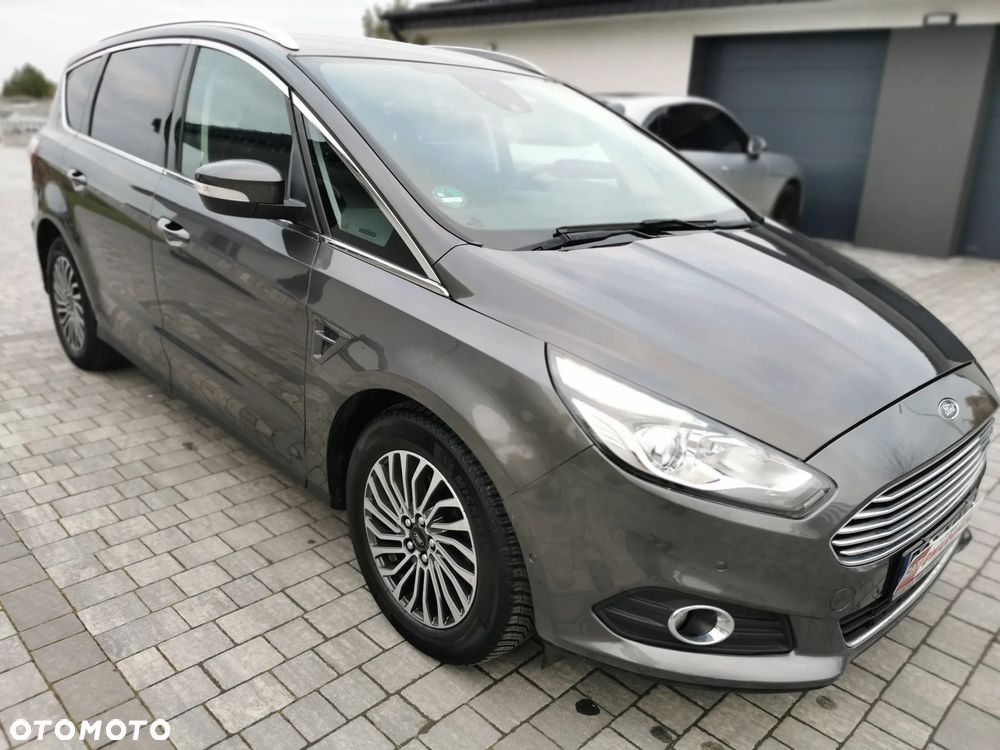 Ford S-Max 2.0 TDCi Titanium PowerShift - 7