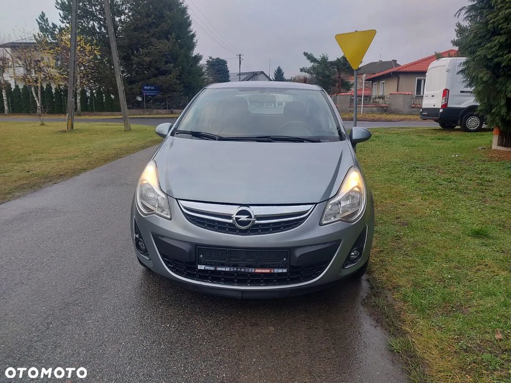 Opel Corsa - 2