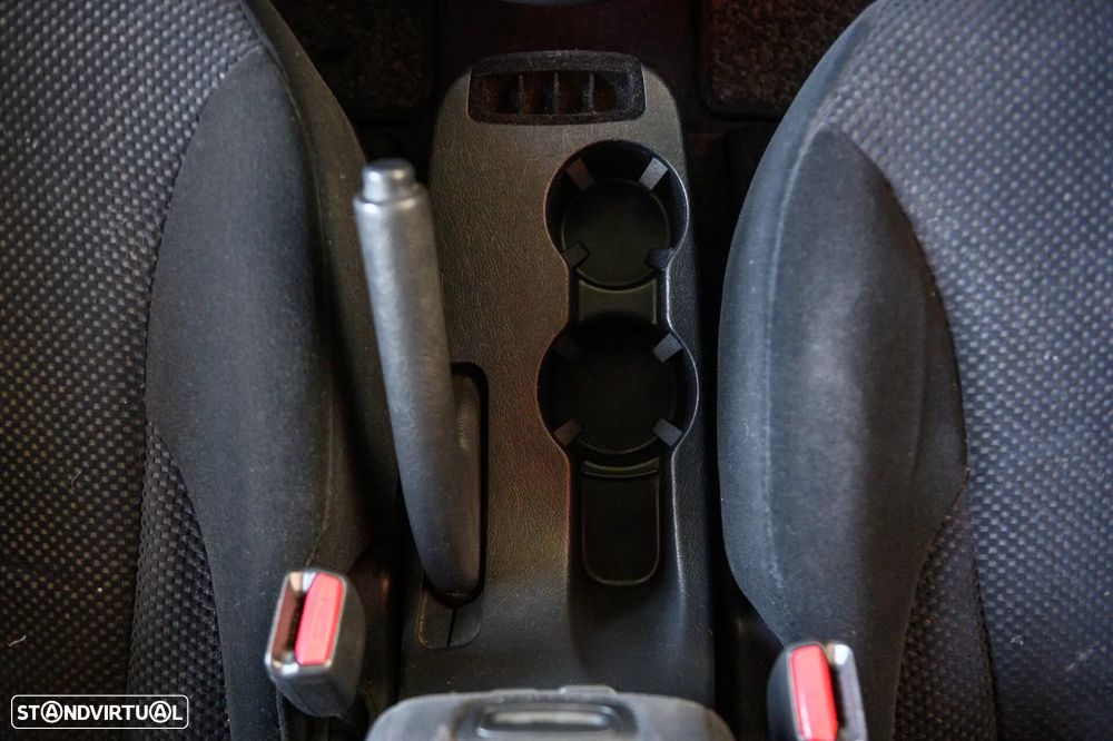 Hyundai Tucson 2.0 2WD GLS - 40