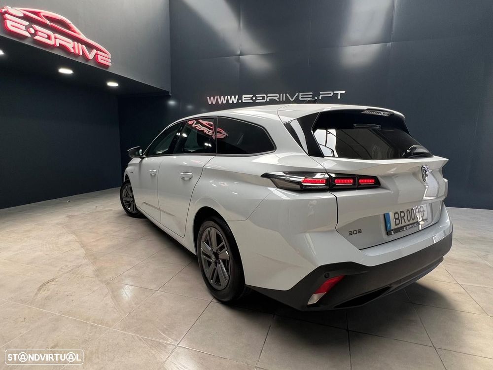 Peugeot 308 SW - 7
