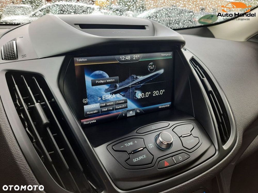 Ford Kuga 1.5 EcoBoost 2x4 Titanium - 24
