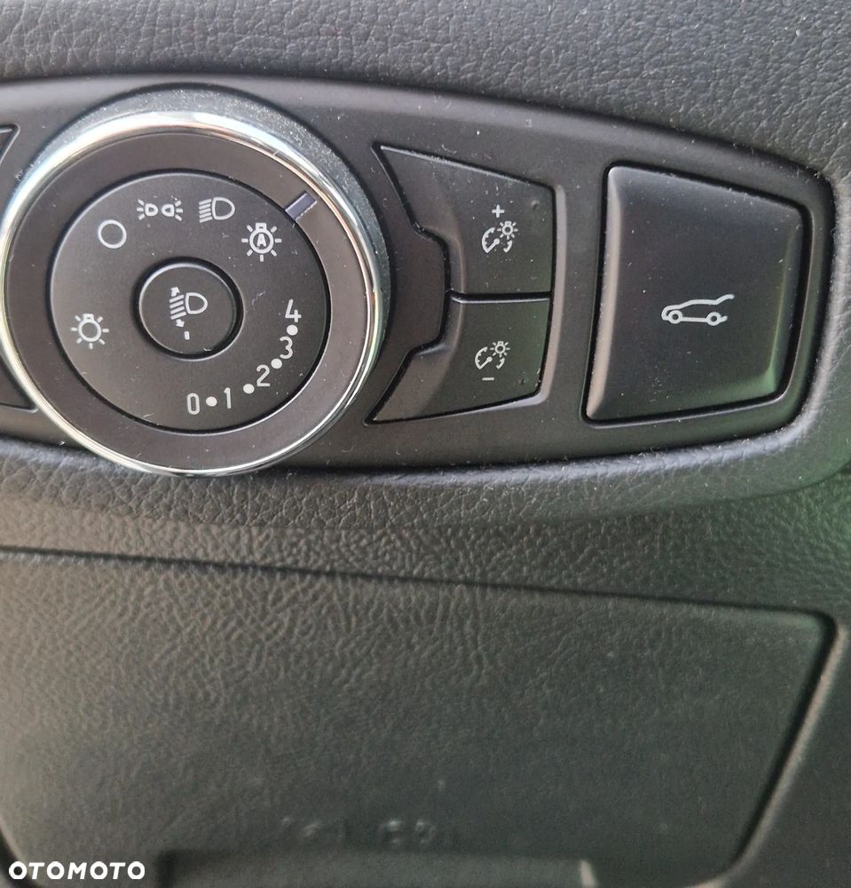 Ford S-Max 2.0 TDCi Titanium PowerShift - 20