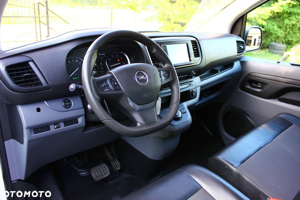 Opel VIVARO 2.0 CDTI LONG DŁUGI 3 OSOBOWY AUTOMAT 8 BIEGOWY NAVIGACJA KAMERA - 12