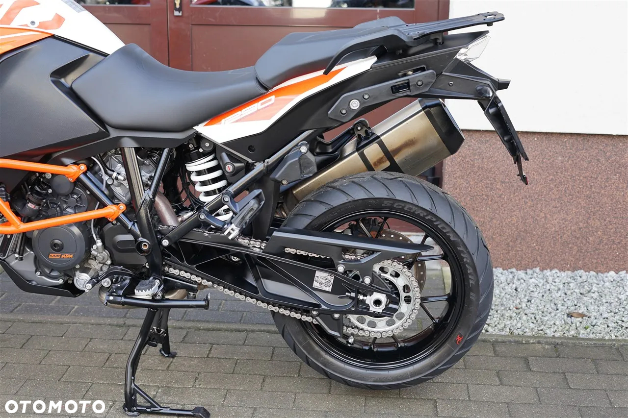 KTM Super Adventure - 24