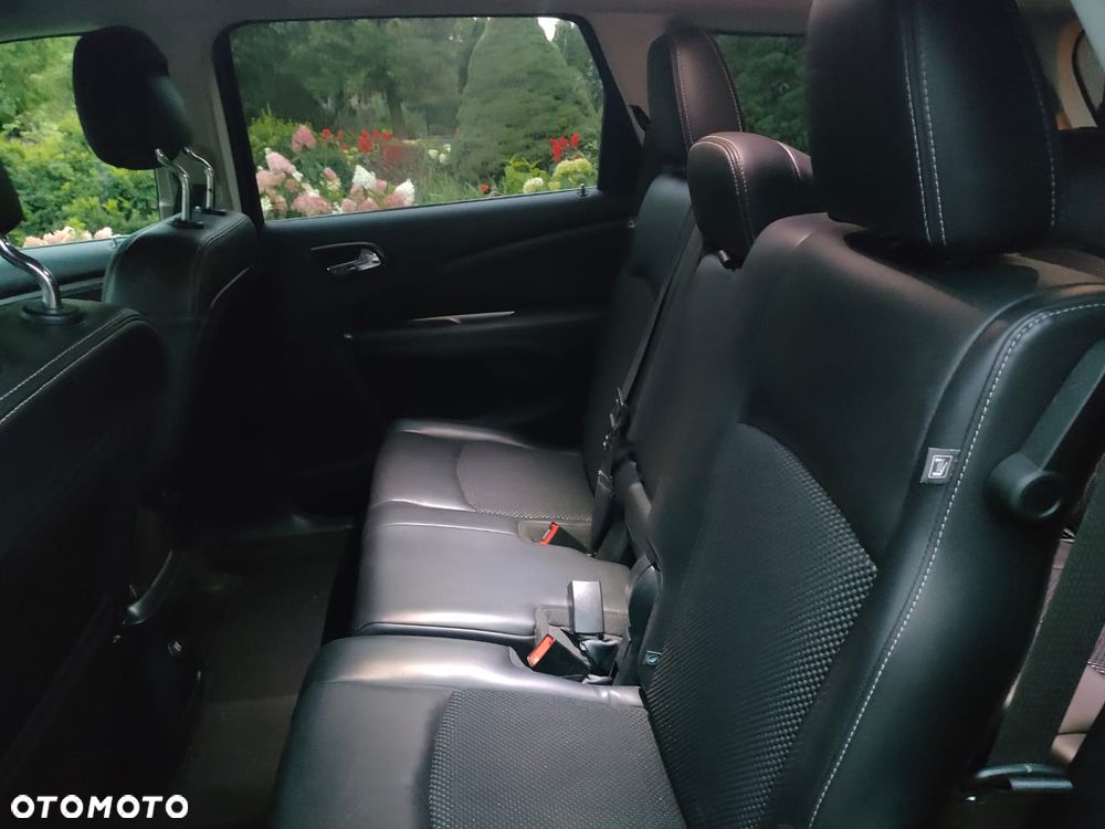 Dodge Journey - 10