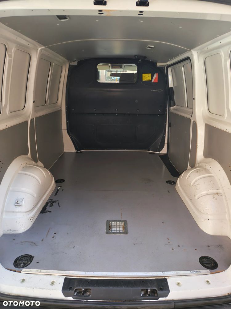 Volkswagen Transporter - 6