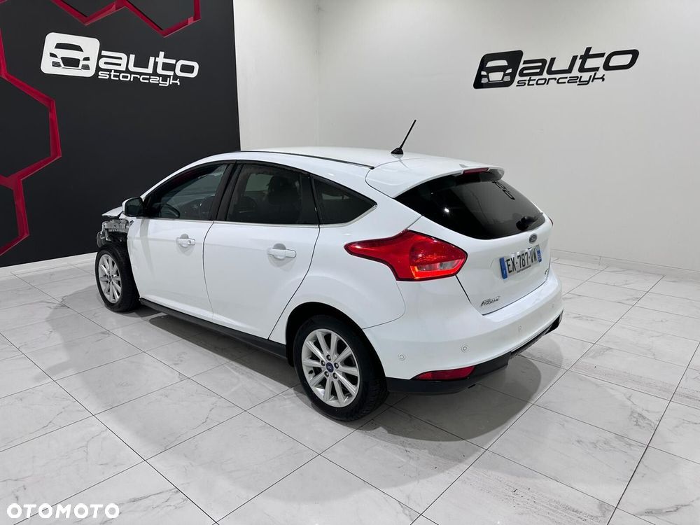 Ford Focus - 17