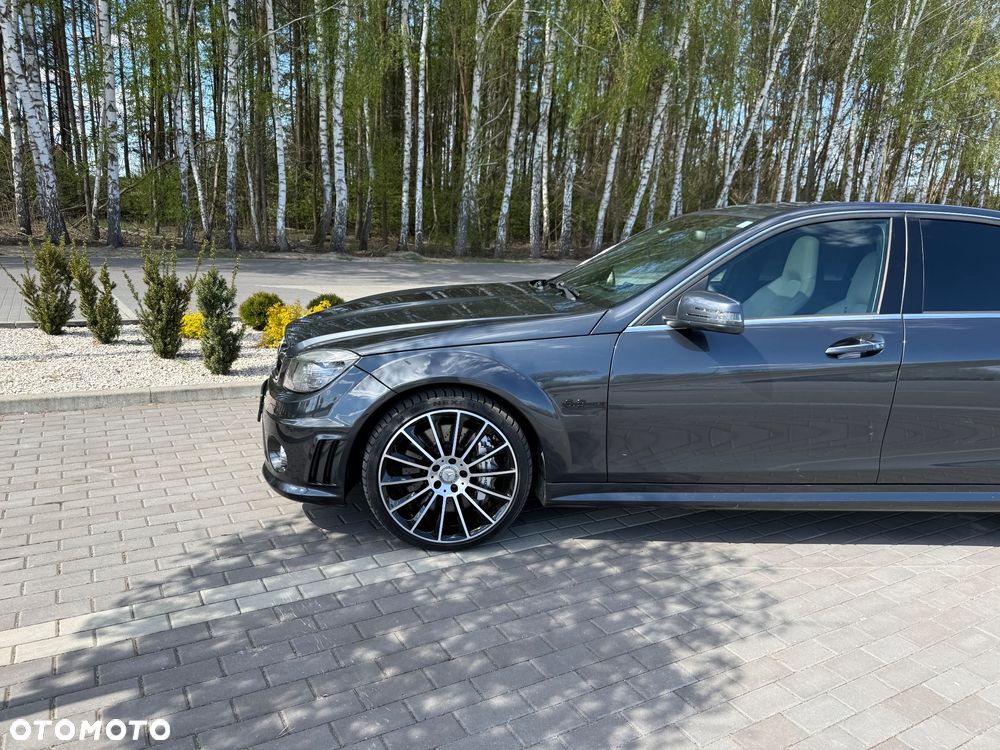 Mercedes-Benz Klasa C 63 AMG 7G-TRONIC SPORT EDITION - 2