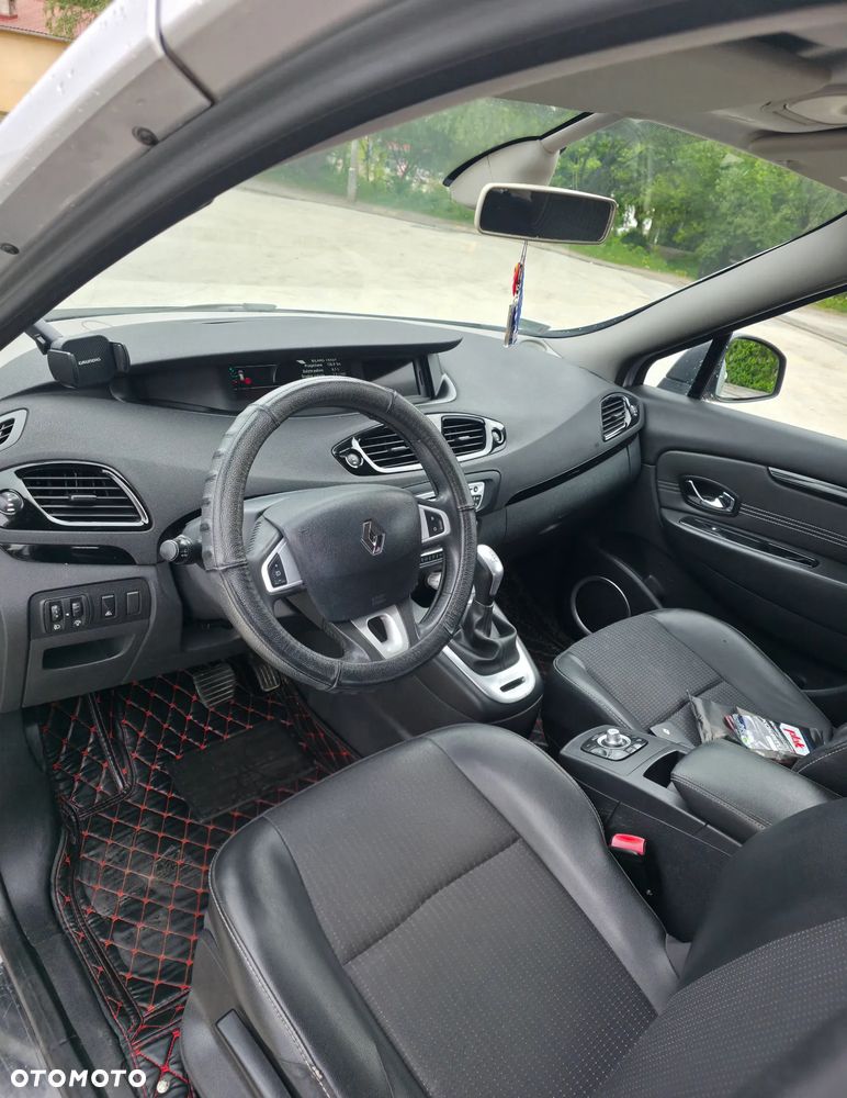 Renault Scenic 1.5 dCi Bose EDition EDC - 16