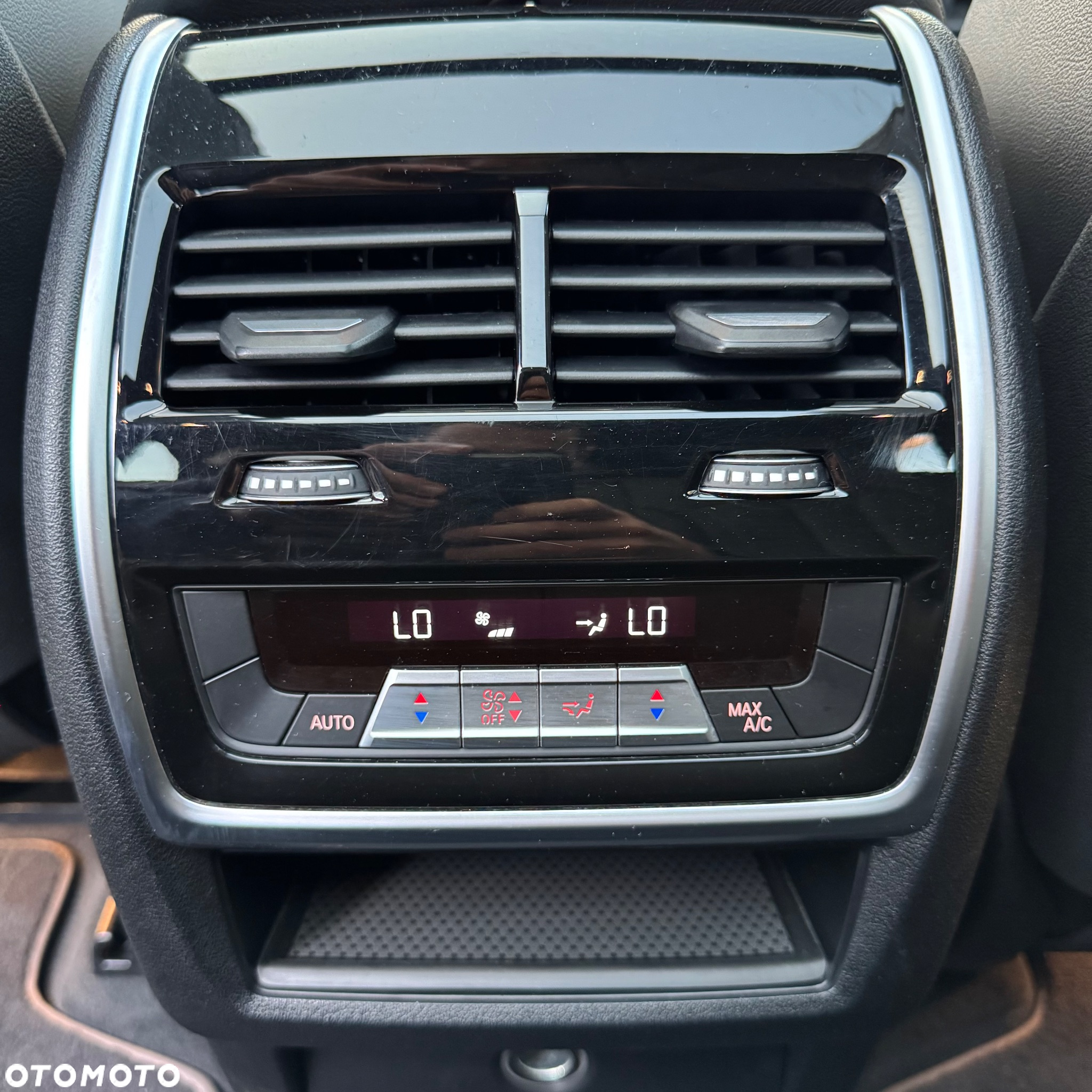 BMW X5 xDrive40d - 14