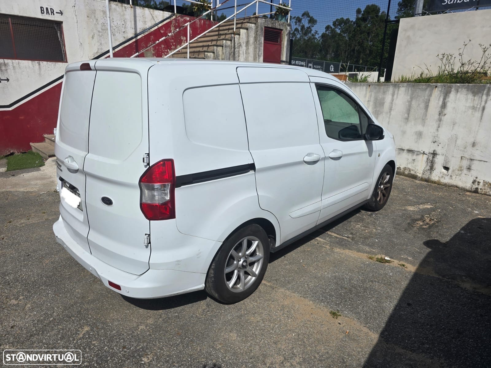 Ford e-Transit - 6
