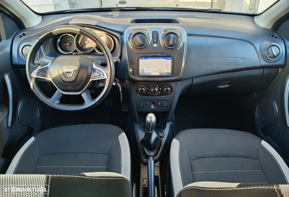 Dacia Logan MCV 1.5 dCi Stepway - 21