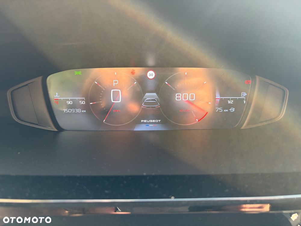 Peugeot 308 1.5 BlueHDi Allure S&S EAT8 - 22