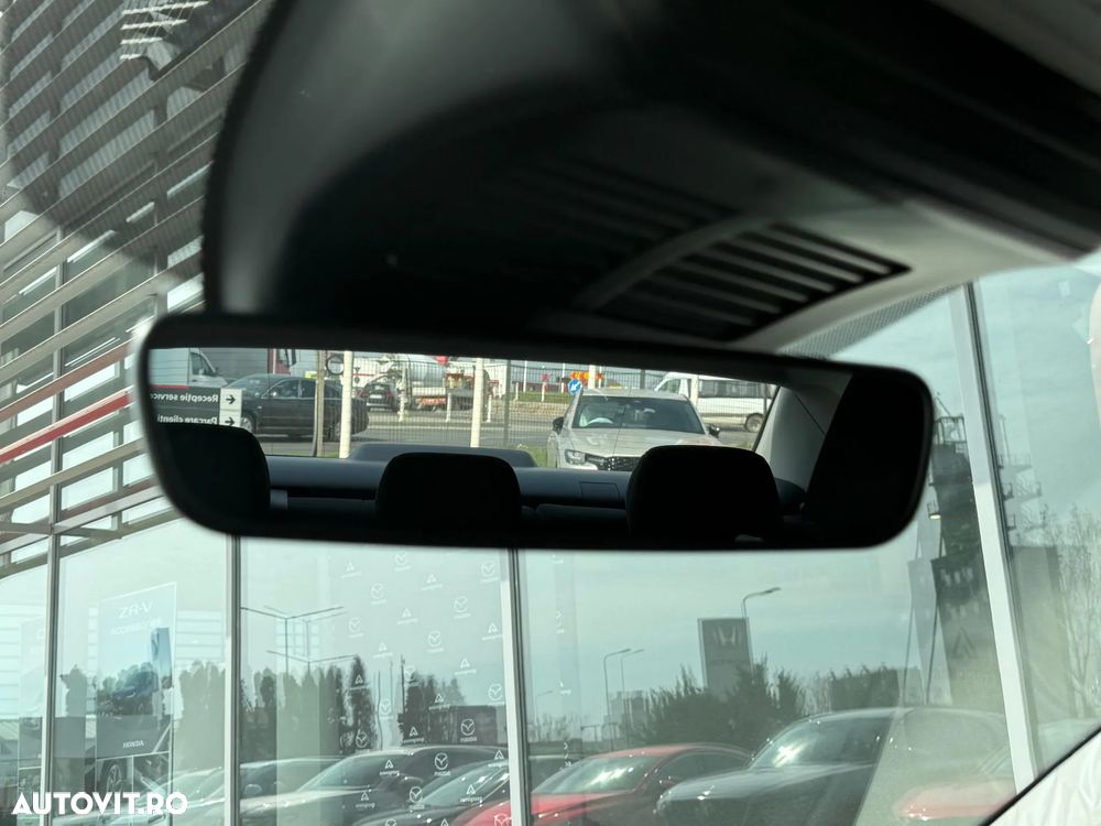 Mazda 3 e-SKYACTIV-G 140 M HYBRID Aut. CENTRE-LINE - 22