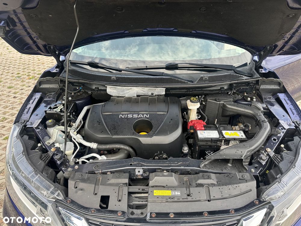 Nissan Qashqai - 25