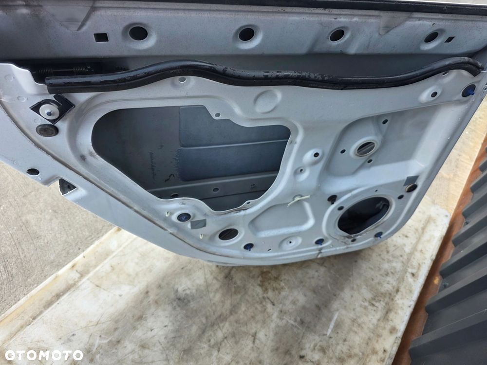 DRZWI LEWY TYŁ AUDI A3 8P 8P4 5D SPORTBACK 2004-2011 LY9C ORYGINAŁ ! - 14