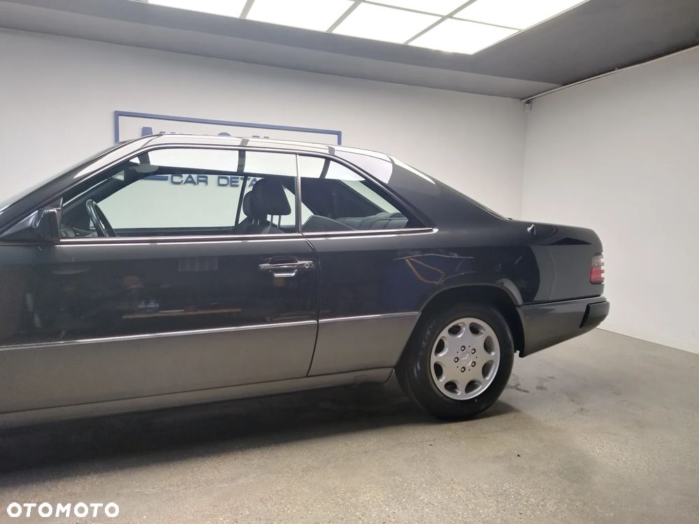 Mercedes-Benz W124 (1984-1993) - 8